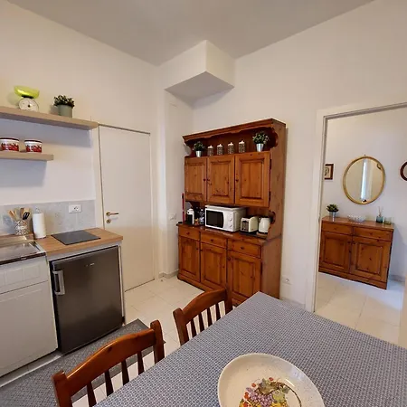 Casa Armilla Apartment La Spezia